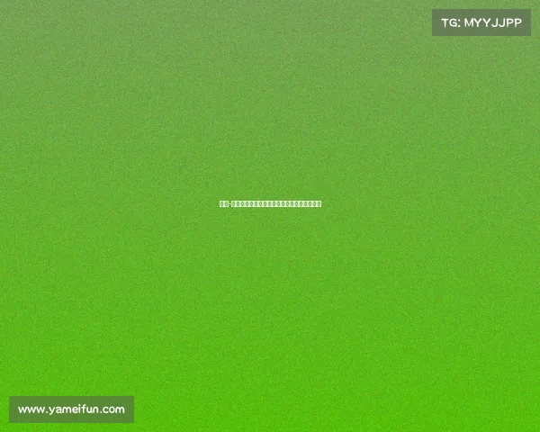 特雷-杨晒肱二头肌，假期依然坚持锻炼的背后故事